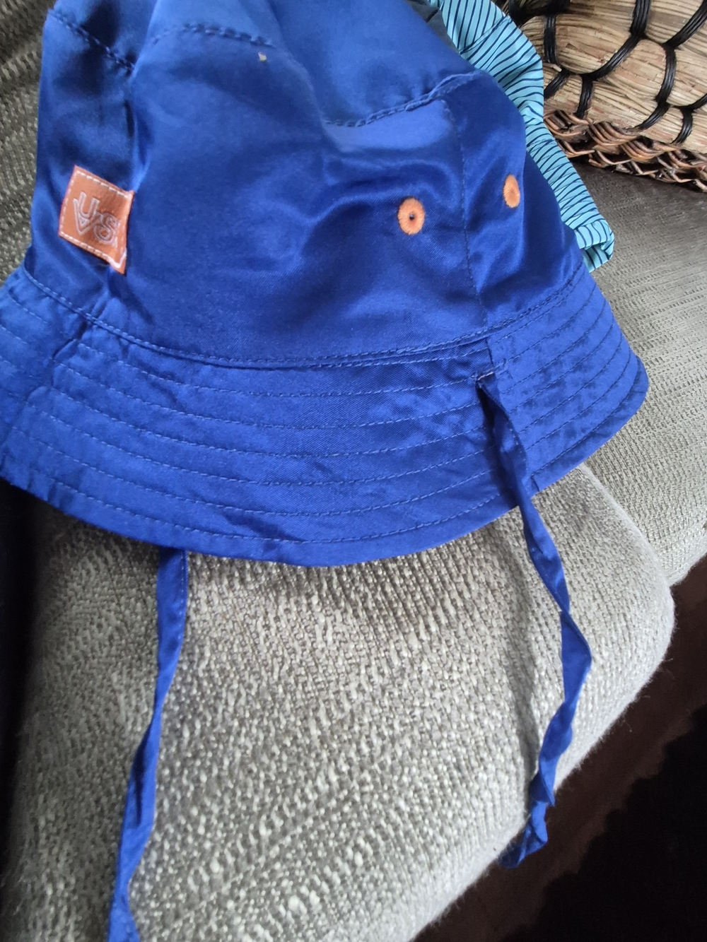 Uv Skinz Kids Hat Double Sided 3t - Picture 4 of 5